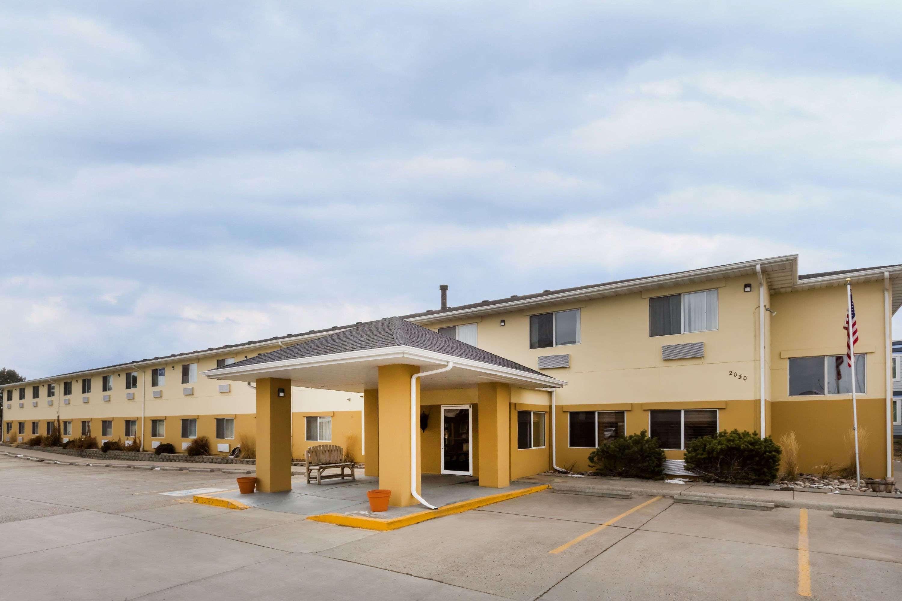 Hotel Baymont By Wyndham Billings Exterior foto